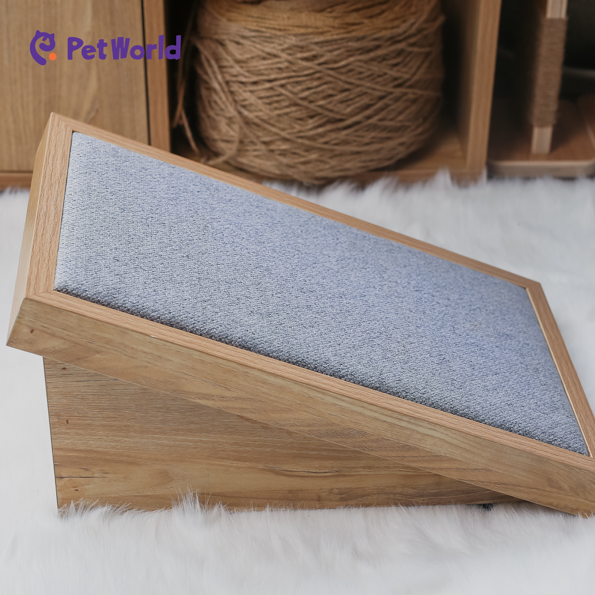 CST005 Ergonomic Wooden Cat Scratching Board_05